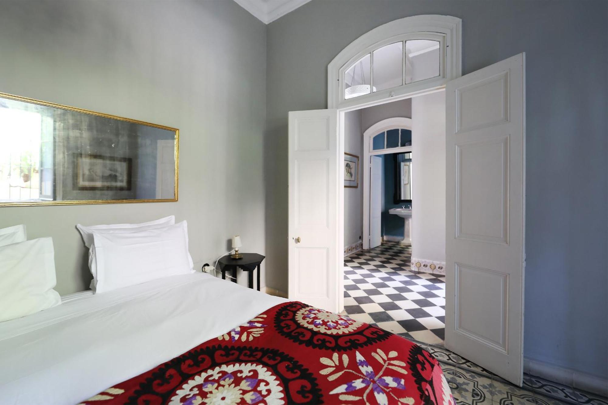 Mimi Calpe Bed & Breakfast Tanger Phòng bức ảnh